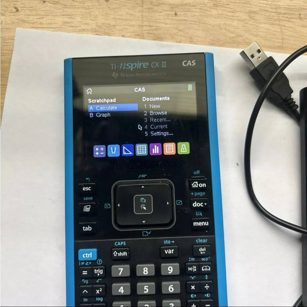 Texas Instrument TI Nspire CX II CAS Graphing Calculator W Cable VERSION 5.1 5.0